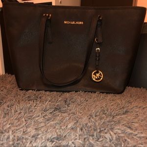 Black Michael Kors Tote